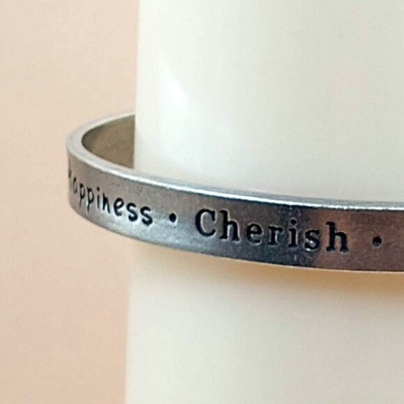 WHD Loyalty, Share, Truth, Happiness "Accessorizing Life's Journey" Bracelet - Picture 3 of 6